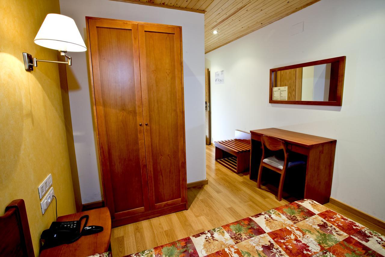 Hotel Montseny Espuy ภายนอก รูปภาพ